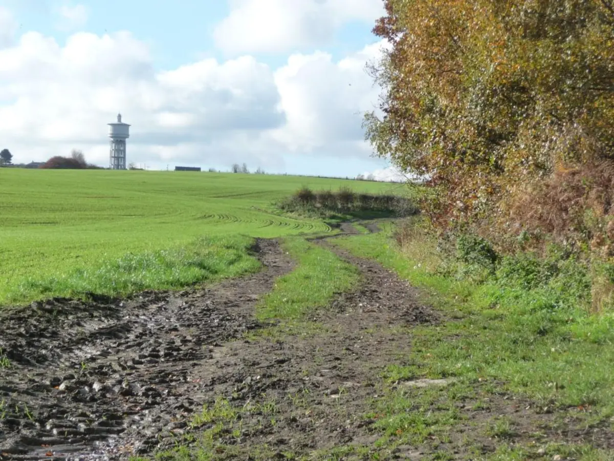 Leeds Country Way and Wakefield Way Loop