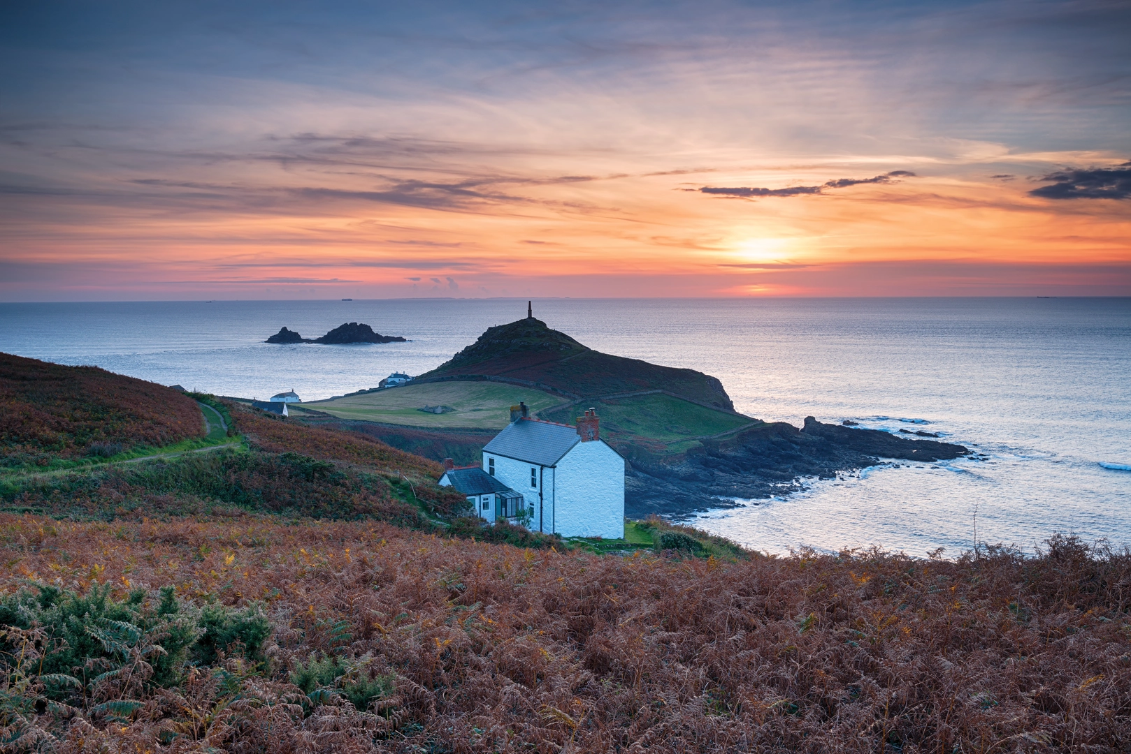 An image depicting the trail Land's End Hostel - Pendeen to Zennor and its surrounding area.