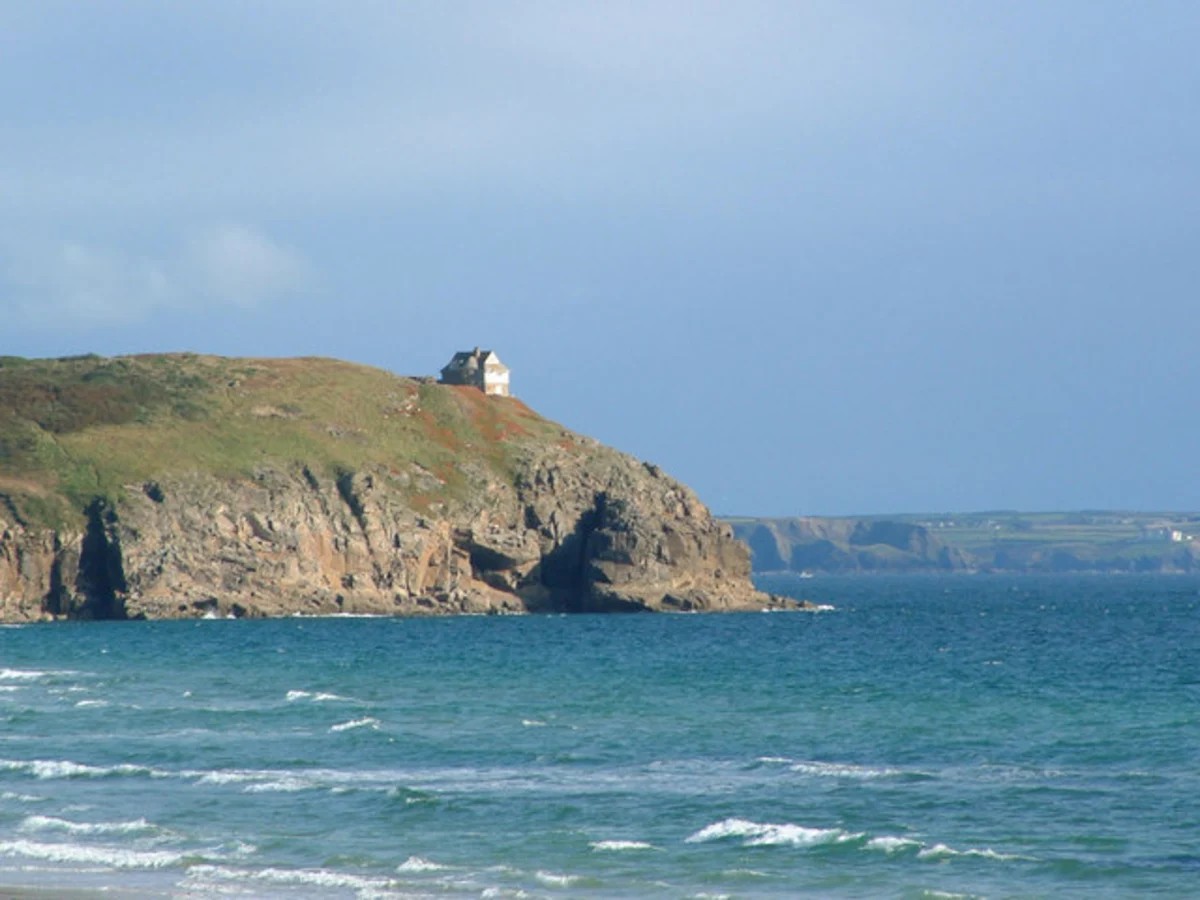 Penzance to Poldhu Cove Walk