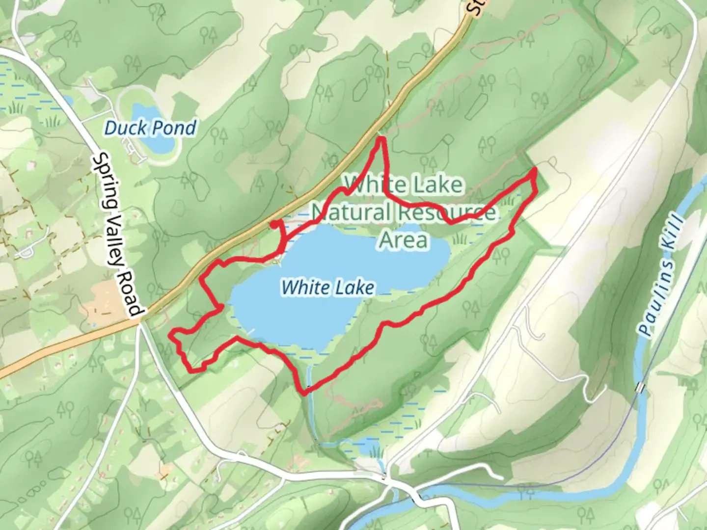 An image depicting the trail White Lake - Blue, Green and Red Loop Trail and its surrounding area.