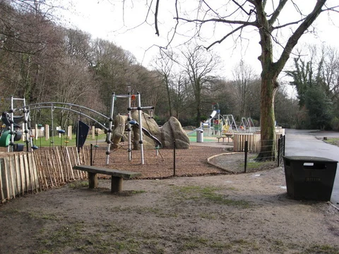 An image depicting the trail Endcliffe Park Walk and its surrounding area.