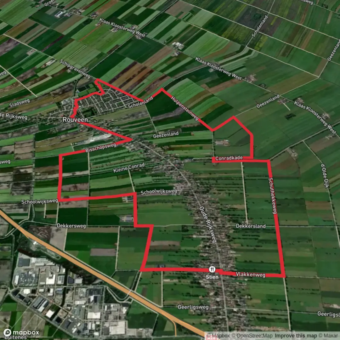 An image depicting the trail Reuveen Loop and its surrounding area.