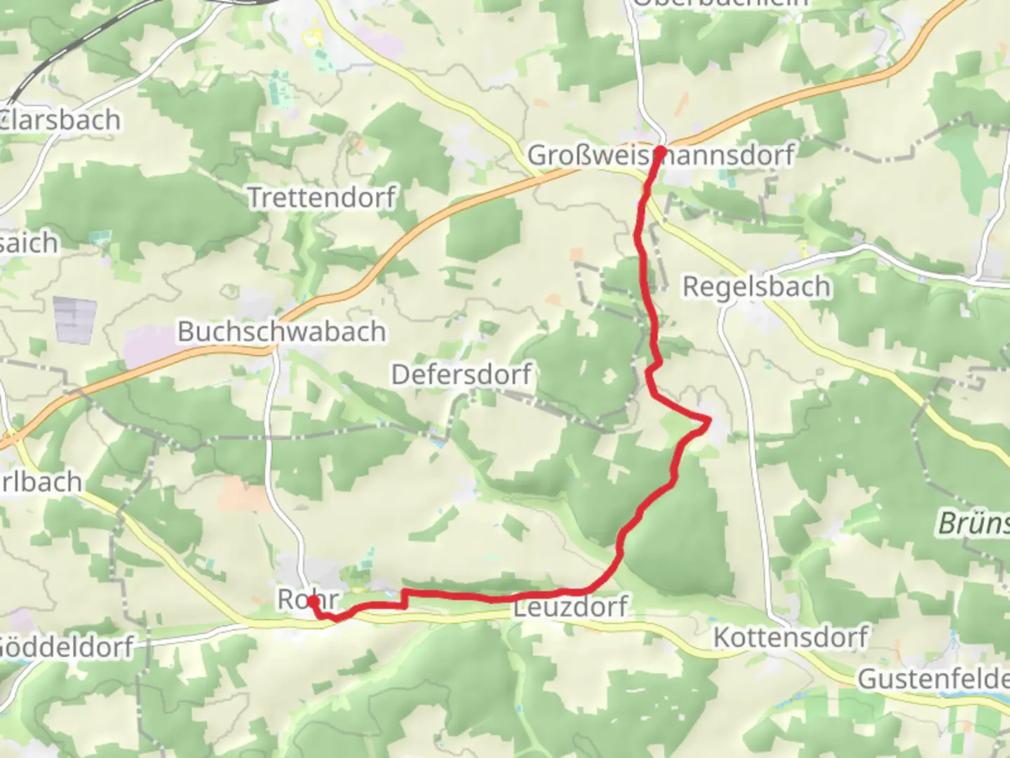 An image depicting the trail Großweismannsdorf to Rohr via Blaupunkt and its surrounding area.