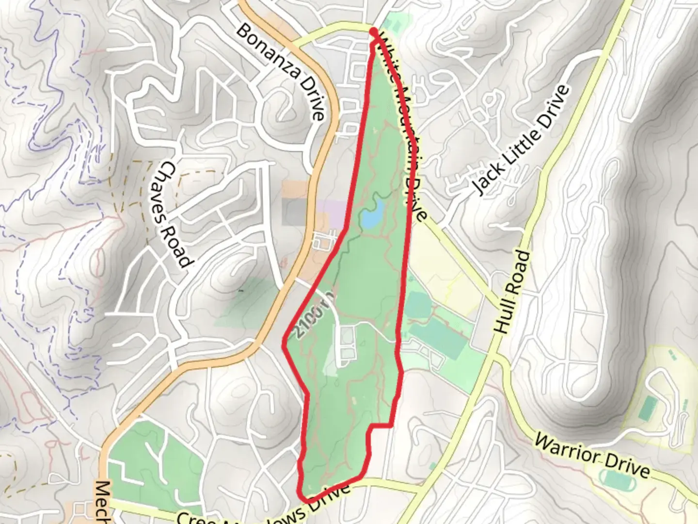 An image depicting the trail The Links at Sierra Blanca Loop and its surrounding area.