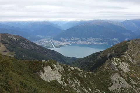 An image depicting the trail Giro del Monte Tamaro and its surrounding area.