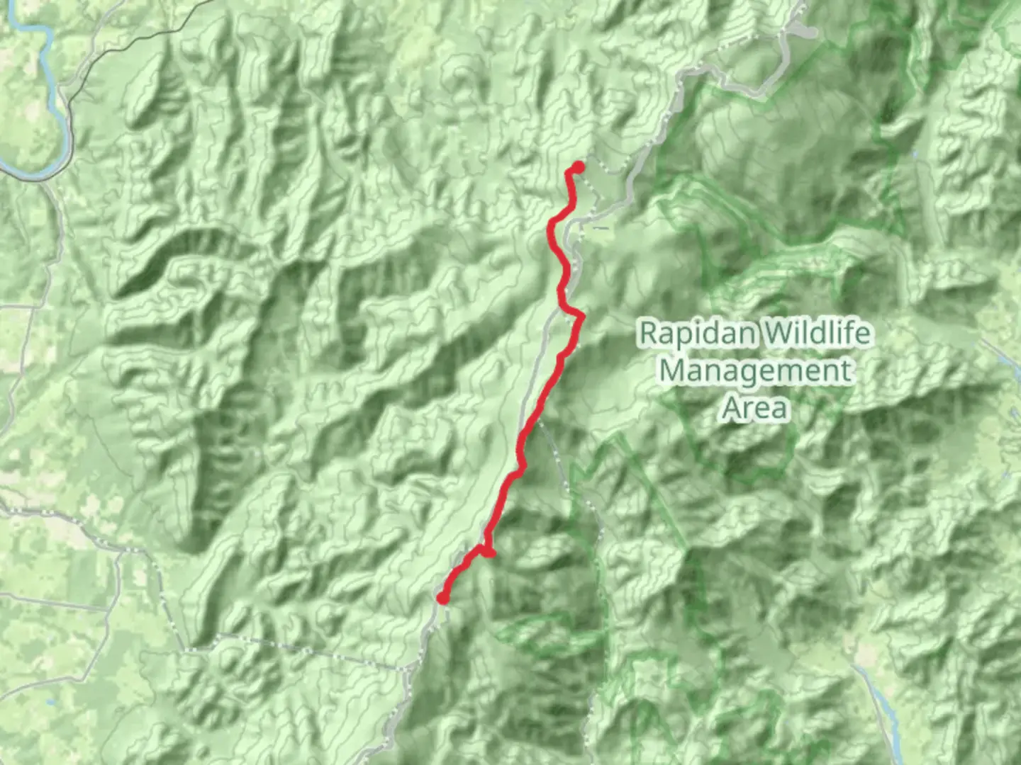An image depicting the trail Bearfence Mountain and Hazeltop via Appalachian Trail and its surrounding area.