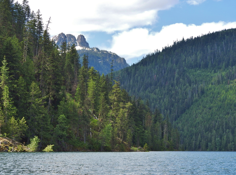An image depicting the trail Spar Peak via Spar Lake Trail and its surrounding area.