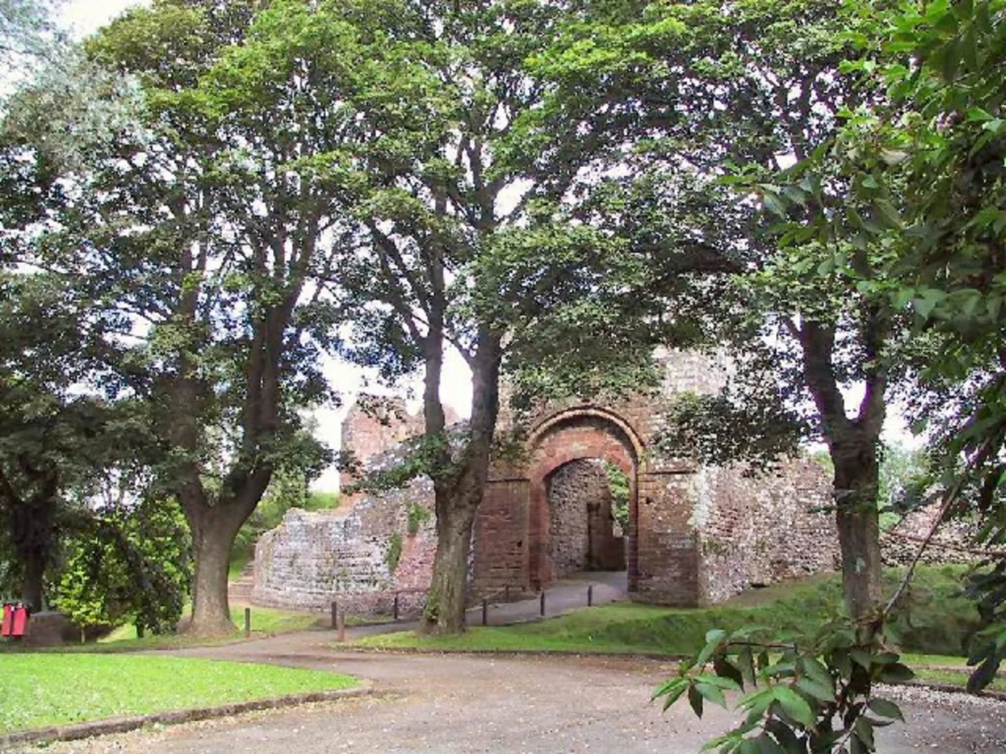 An image depicting the trail Egremont Castle and River Ehen and its surrounding area.