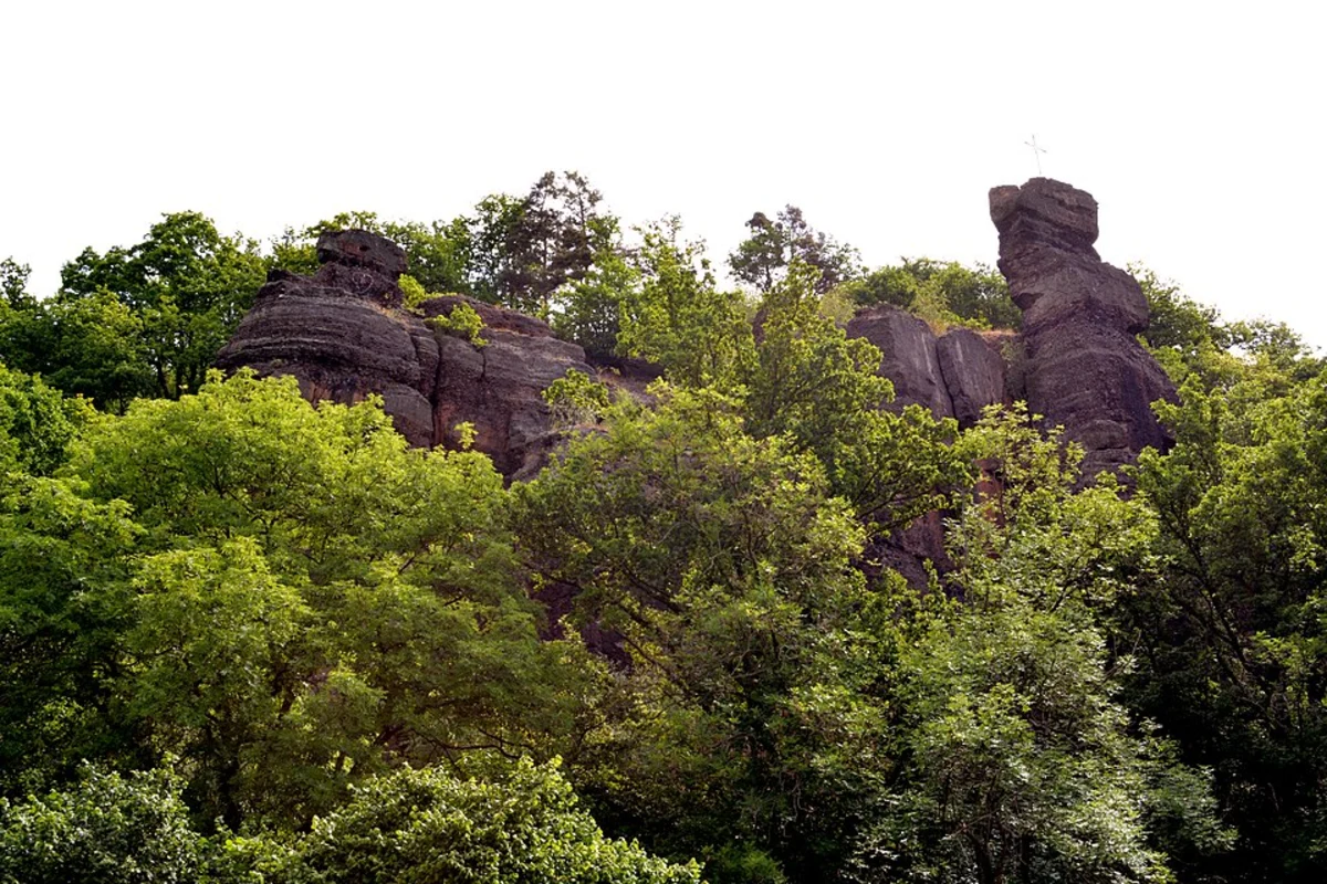 Buntsandsteinroute and Hasenacker Loop from Mozartweg Road
