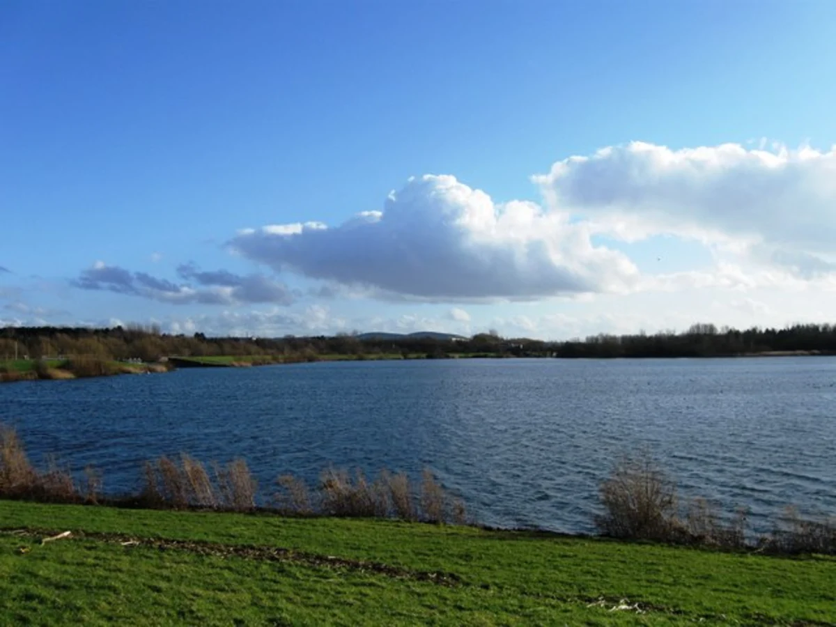 Willen Lake South Walk