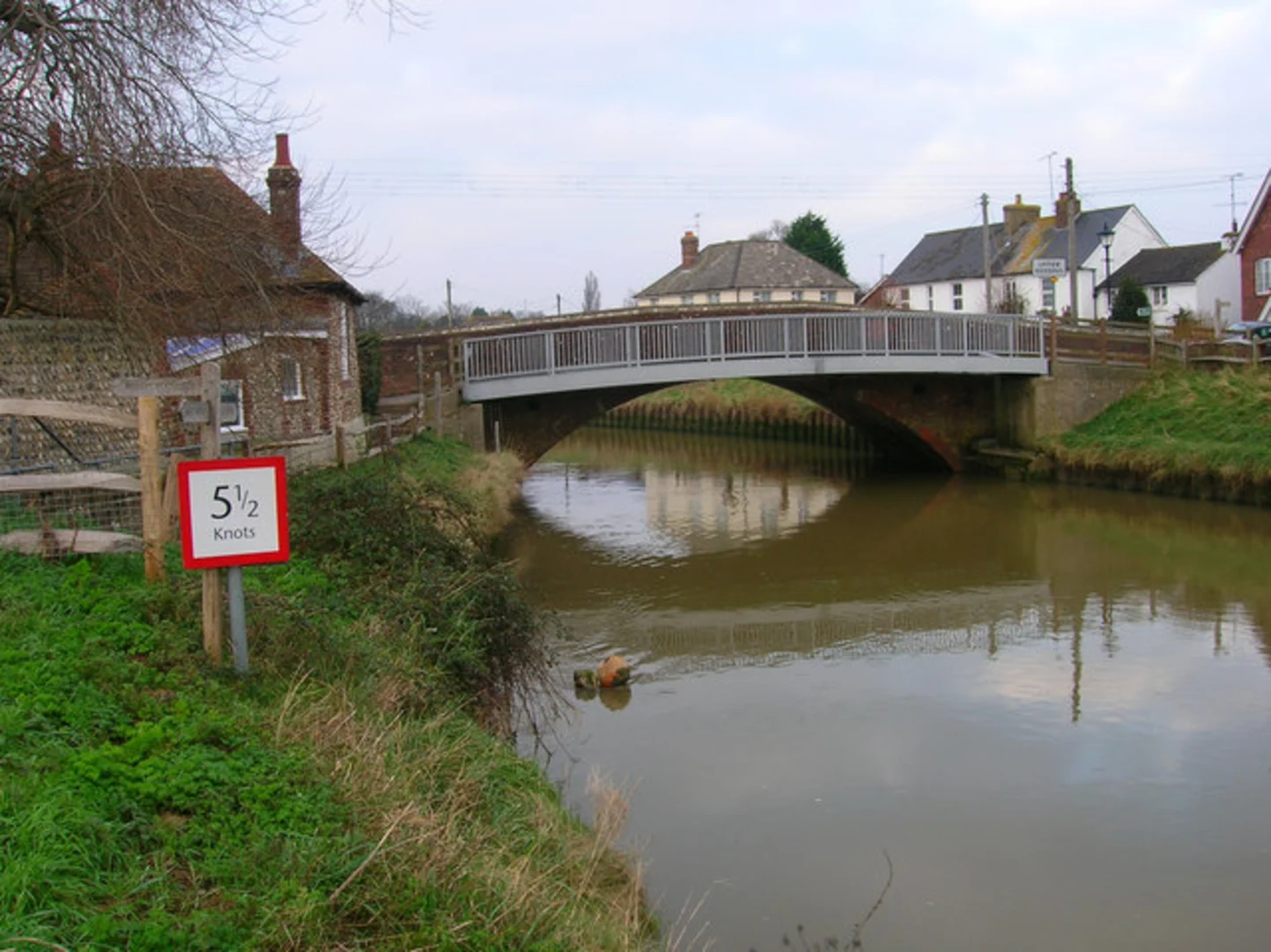 An image depicting the trail Upper Breeding Loop and its surrounding area.