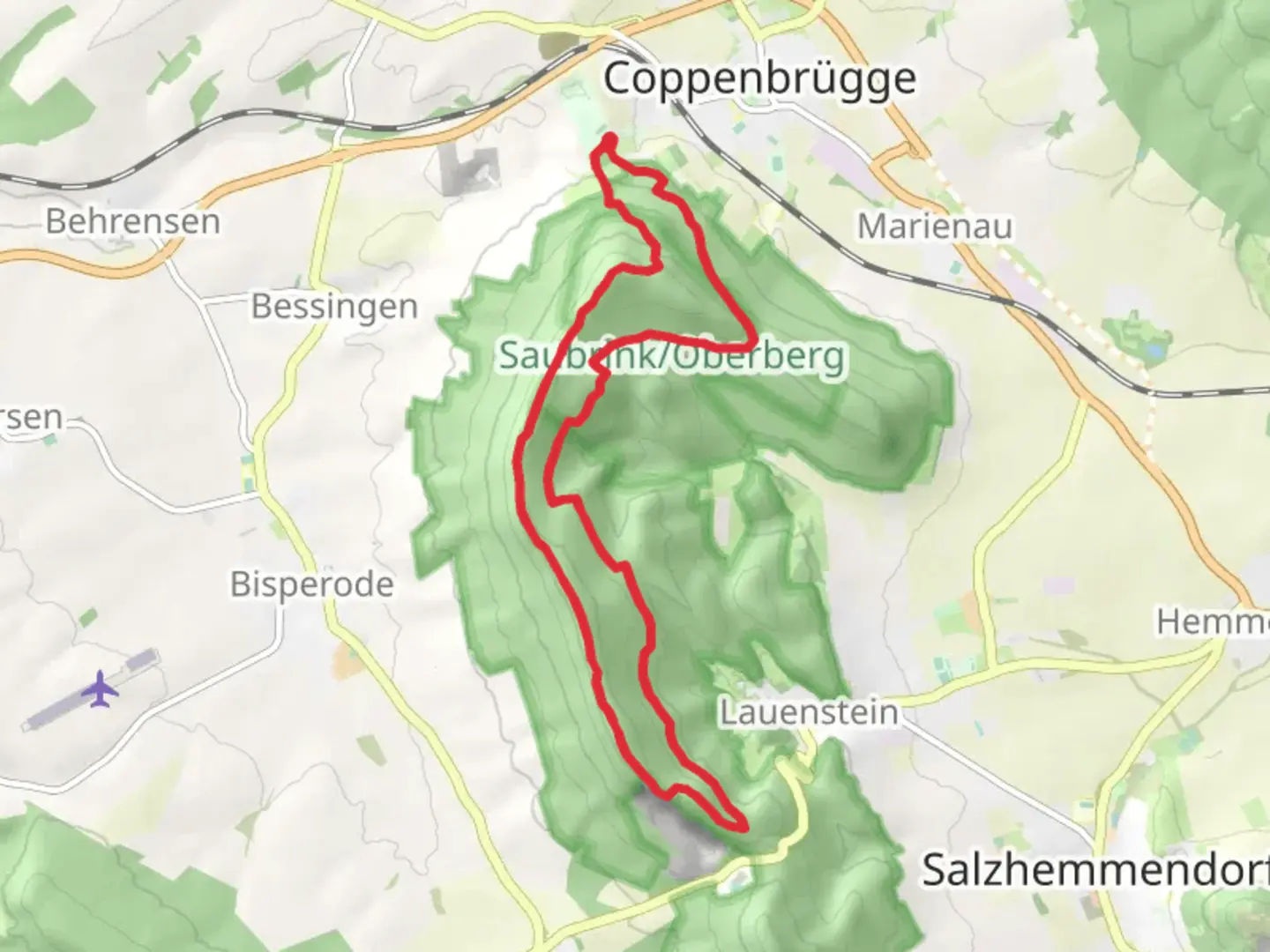An image depicting the trail Fahnenstein, Lauensteiner Kopf and Naturwald Saubrink Loop via Roswitha Weg and its surrounding area.