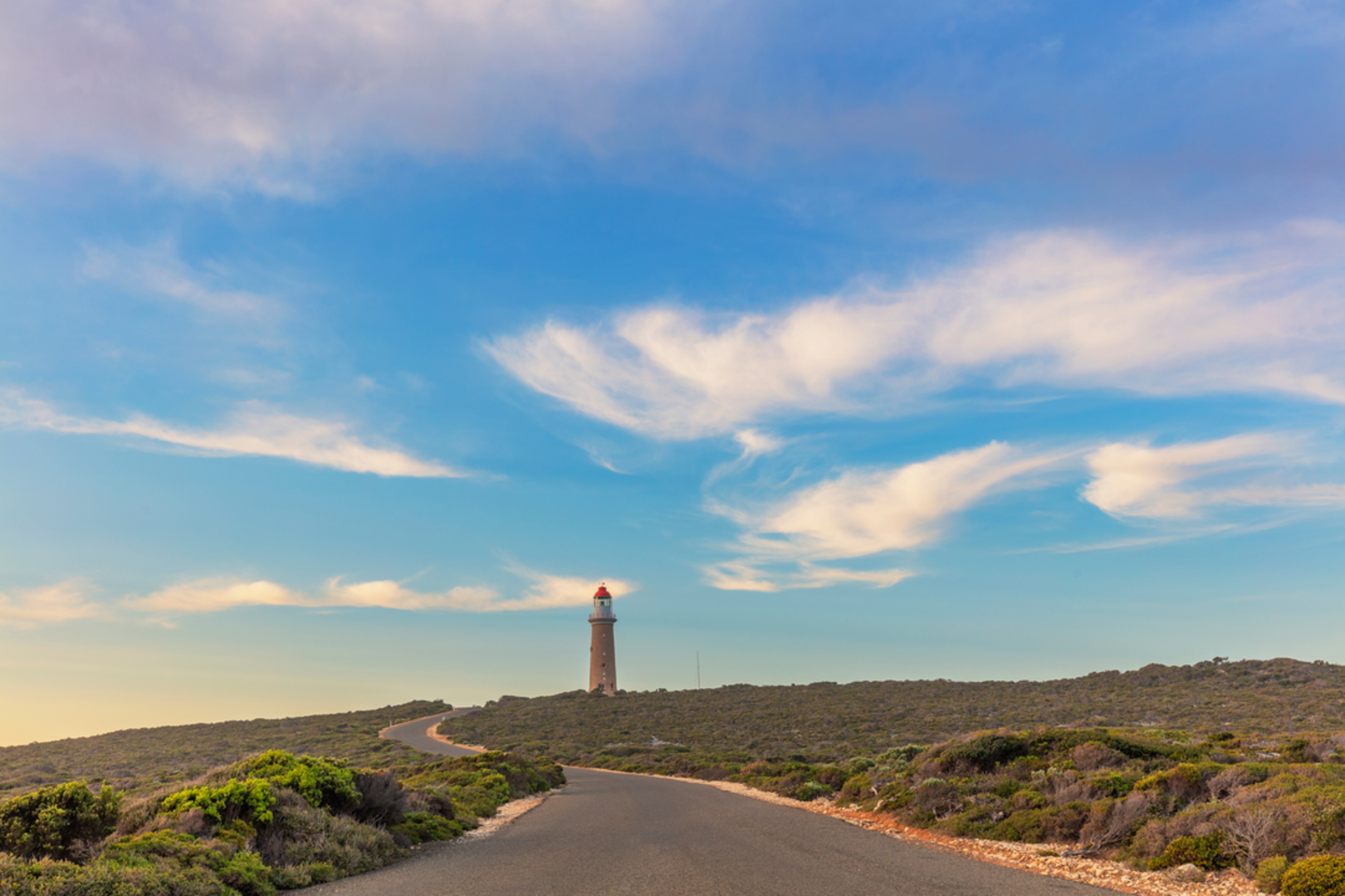 An image depicting the trail Cape du Couedic Walk and its surrounding area.