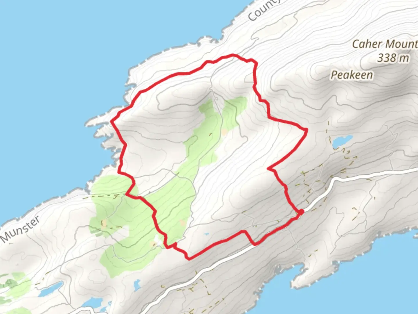 An image depicting the trail Sheep's Head Cahergal Loop and its surrounding area.