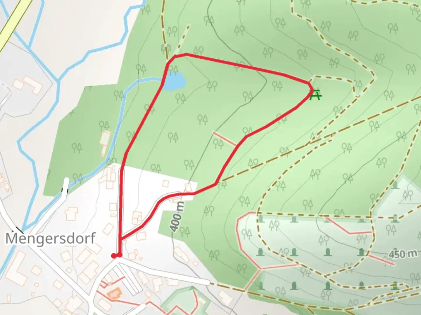 An image depicting the trail Kindererlebnisweg im Zauberwald Loop and its surrounding area.