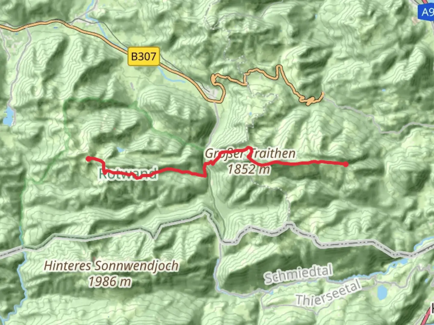 An image depicting the trail Brunnsteinhaus to Rotwandhaus Walk via Grober Traithen and its surrounding area.