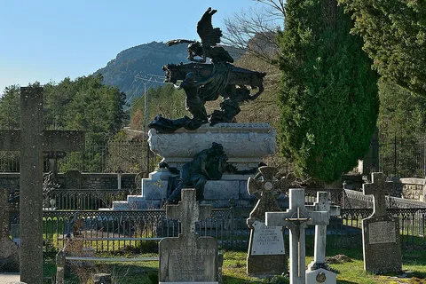 Whispers of the Eska SL NA 73