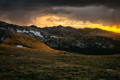 An image depicting the trail Craig Peak and Gold Dust Peak via Gold Dust Trail and its surrounding area.