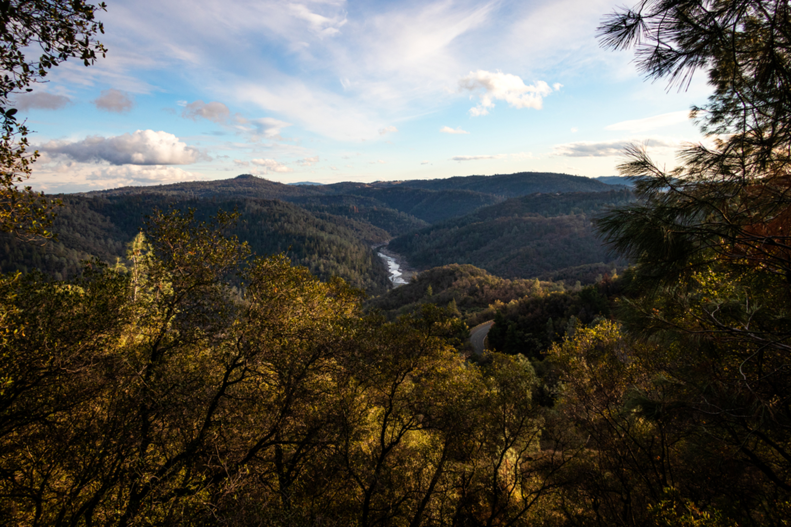An image depicting the trail Mumford Bar Trail and its surrounding area.