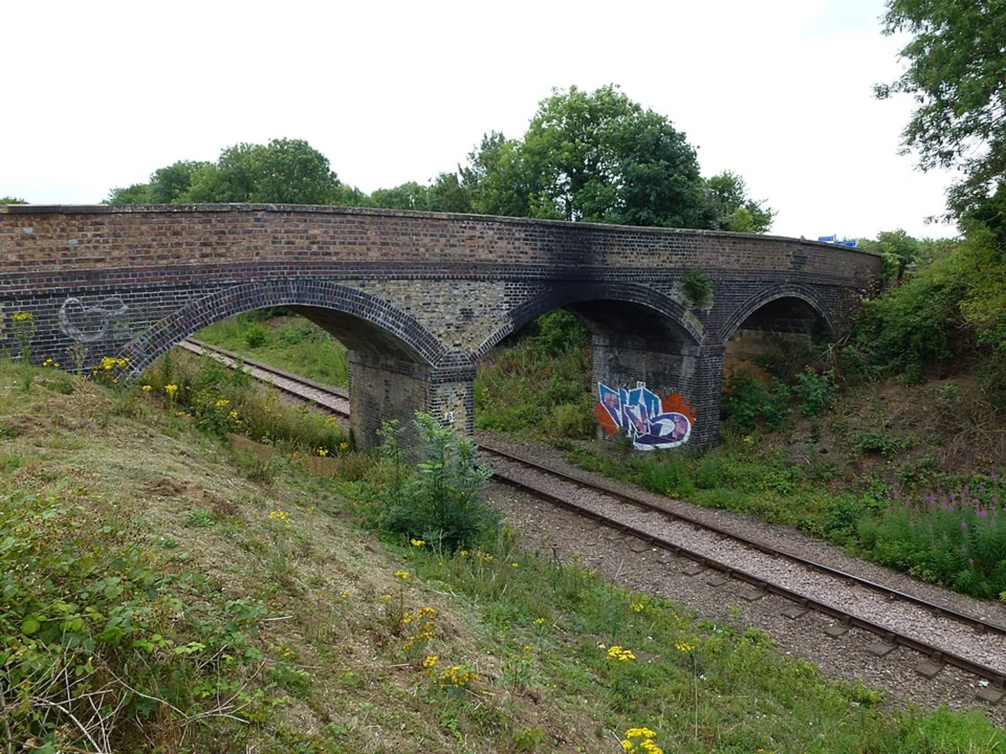 An image depicting the trail River Nene Short Loop and its surrounding area.