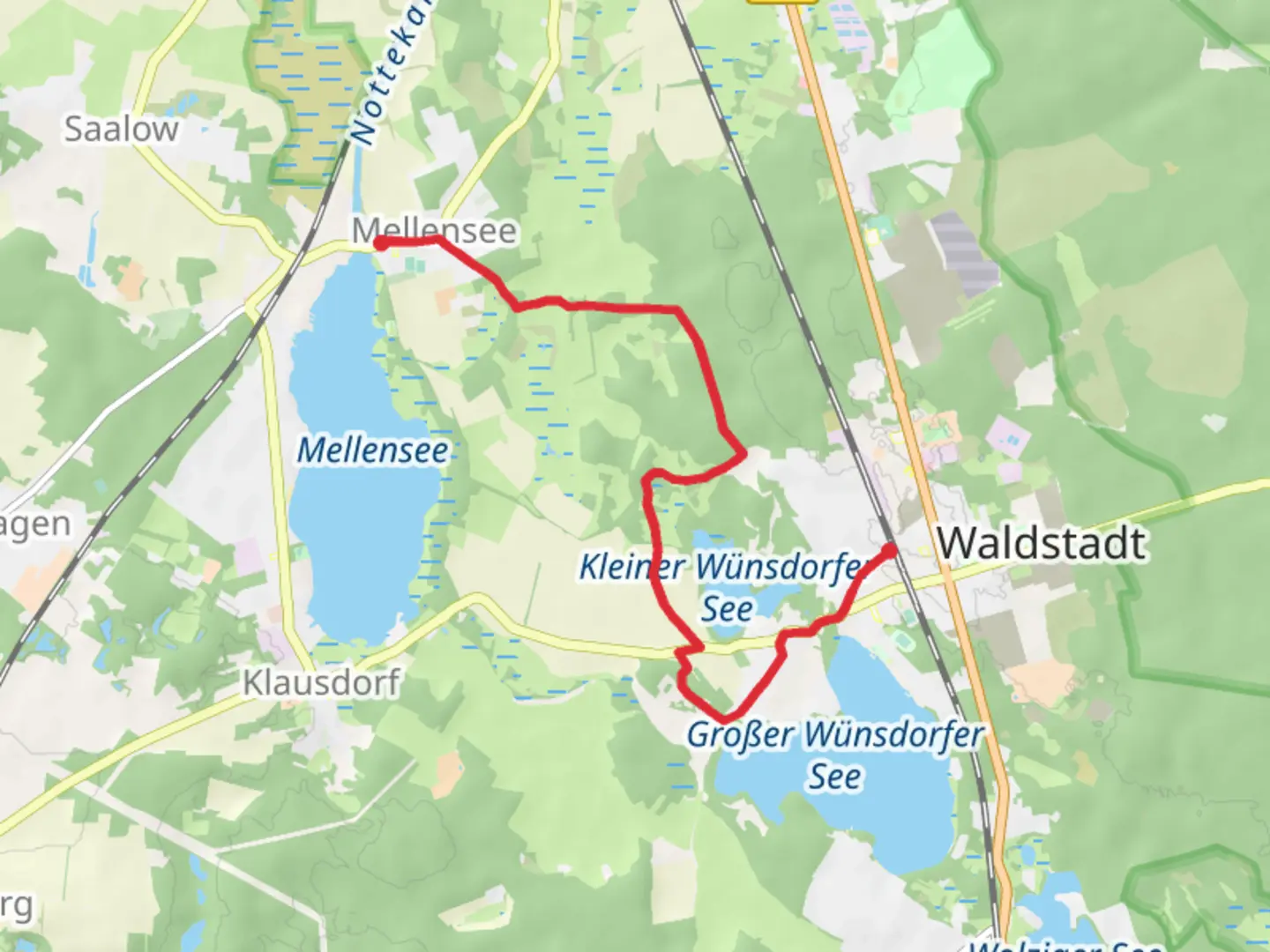 An image depicting the trail Mellensee to Wuensdorf via Mellenseer Heideweg and its surrounding area.