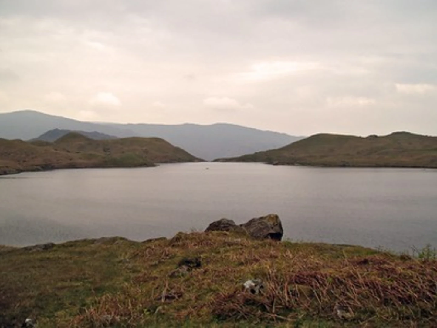 An image depicting the trail Grisedale Tarn and Seat Sandal Loop and its surrounding area.