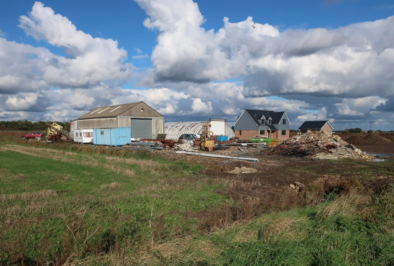 An image depicting the trail Ramsey Loop and its surrounding area.