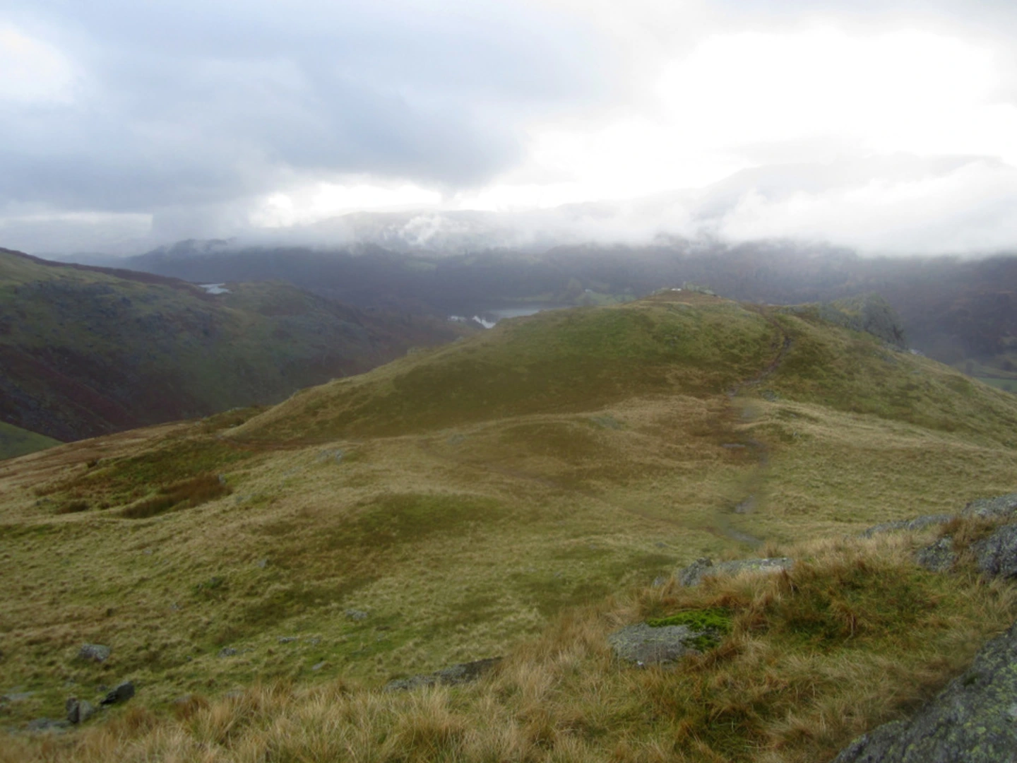 An image depicting the trail Stone Arthur and its surrounding area.