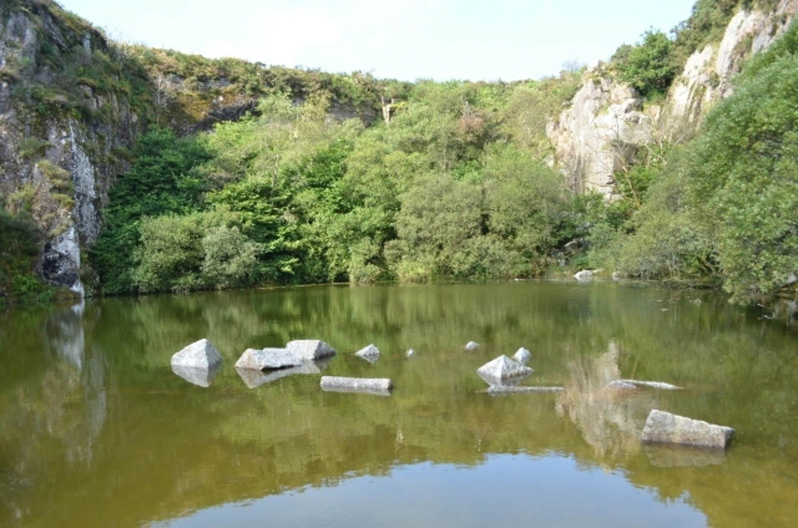 An image depicting the trail Kit Hill Loop and its surrounding area.