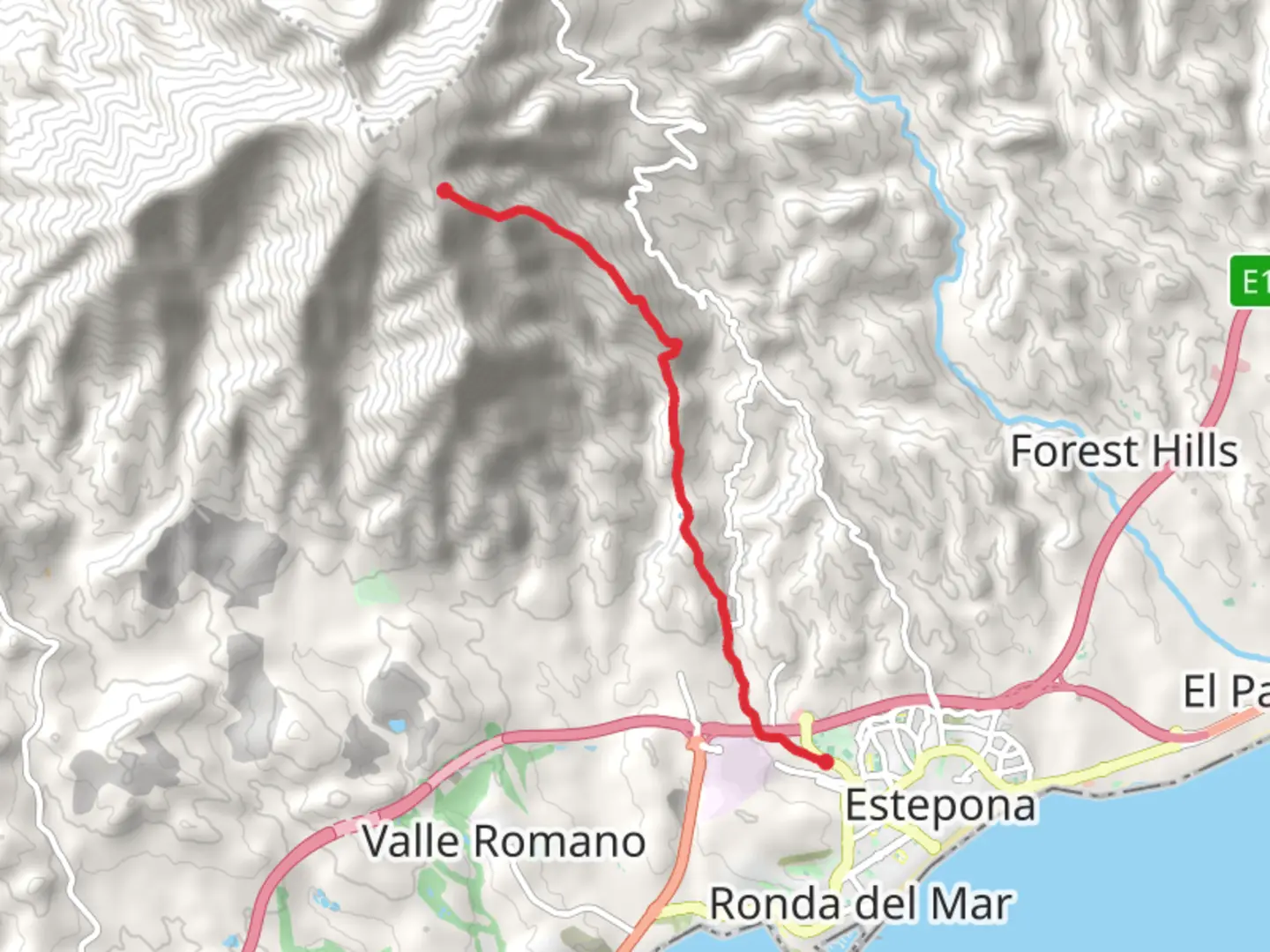 An image depicting the trail Estepona to Los Reales and its surrounding area.