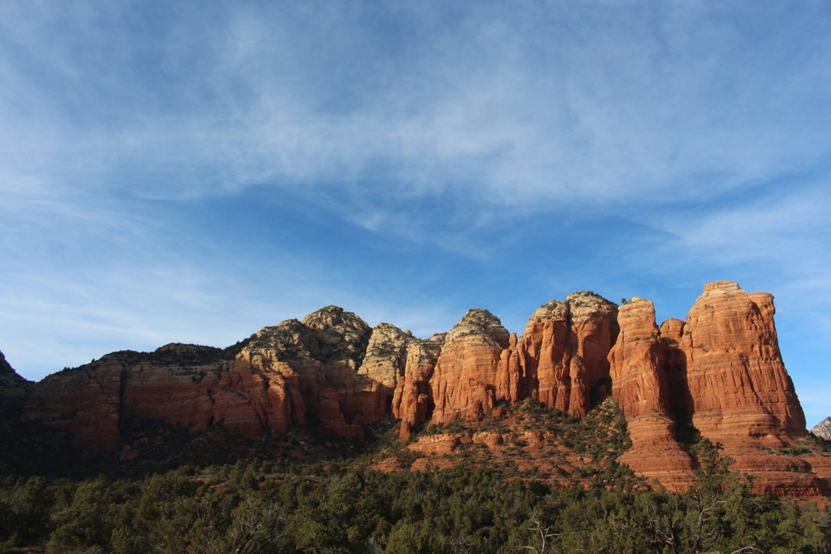 An image depicting the trail Coffeepot Rock, Skidmark Trail and Tea Cup Trail Loop and its surrounding area.