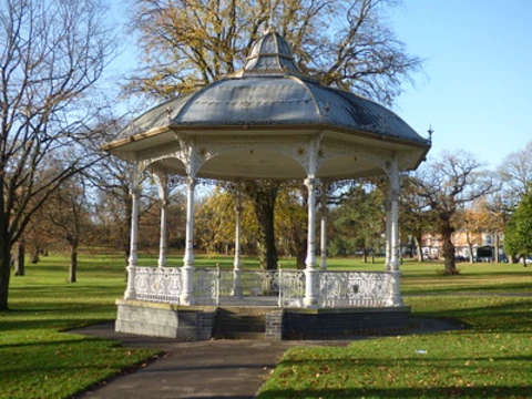 Warley Woods Park and Lightwoods Park Loop