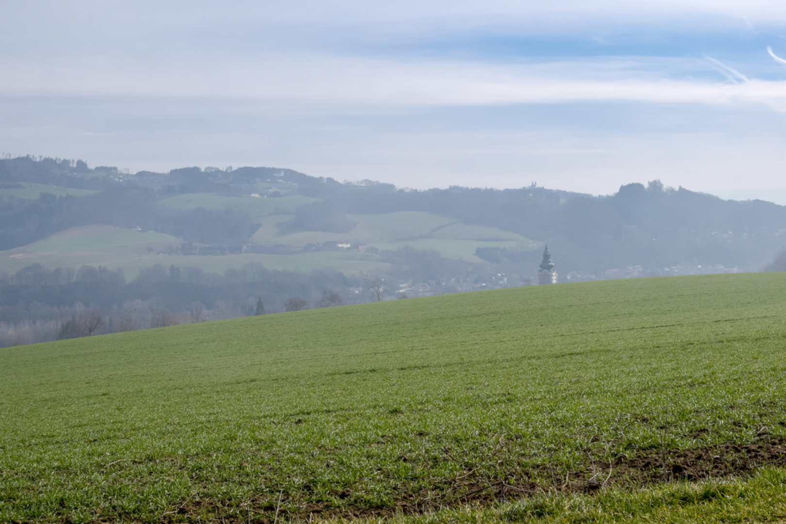 An image depicting the trail Ottensheim Danube Panorama Trail and its surrounding area.