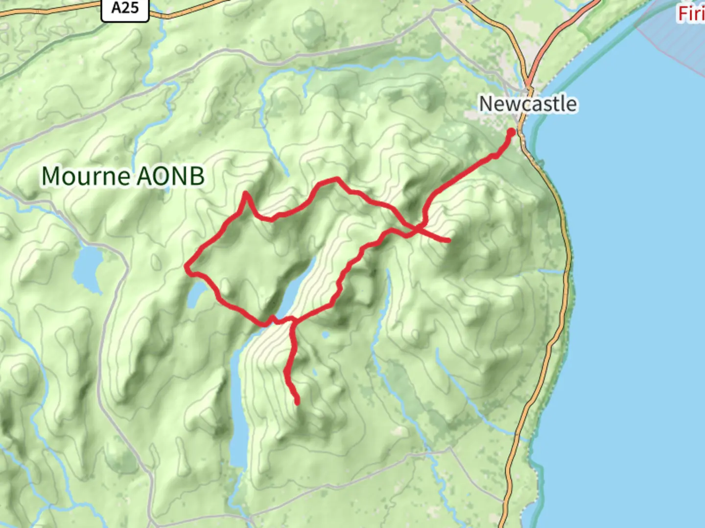 An image depicting the trail Mourne 7 7s and its surrounding area.