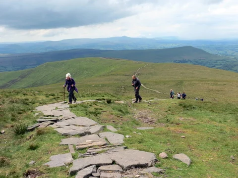 An image depicting the trail Waun Fach Walk and its surrounding area.
