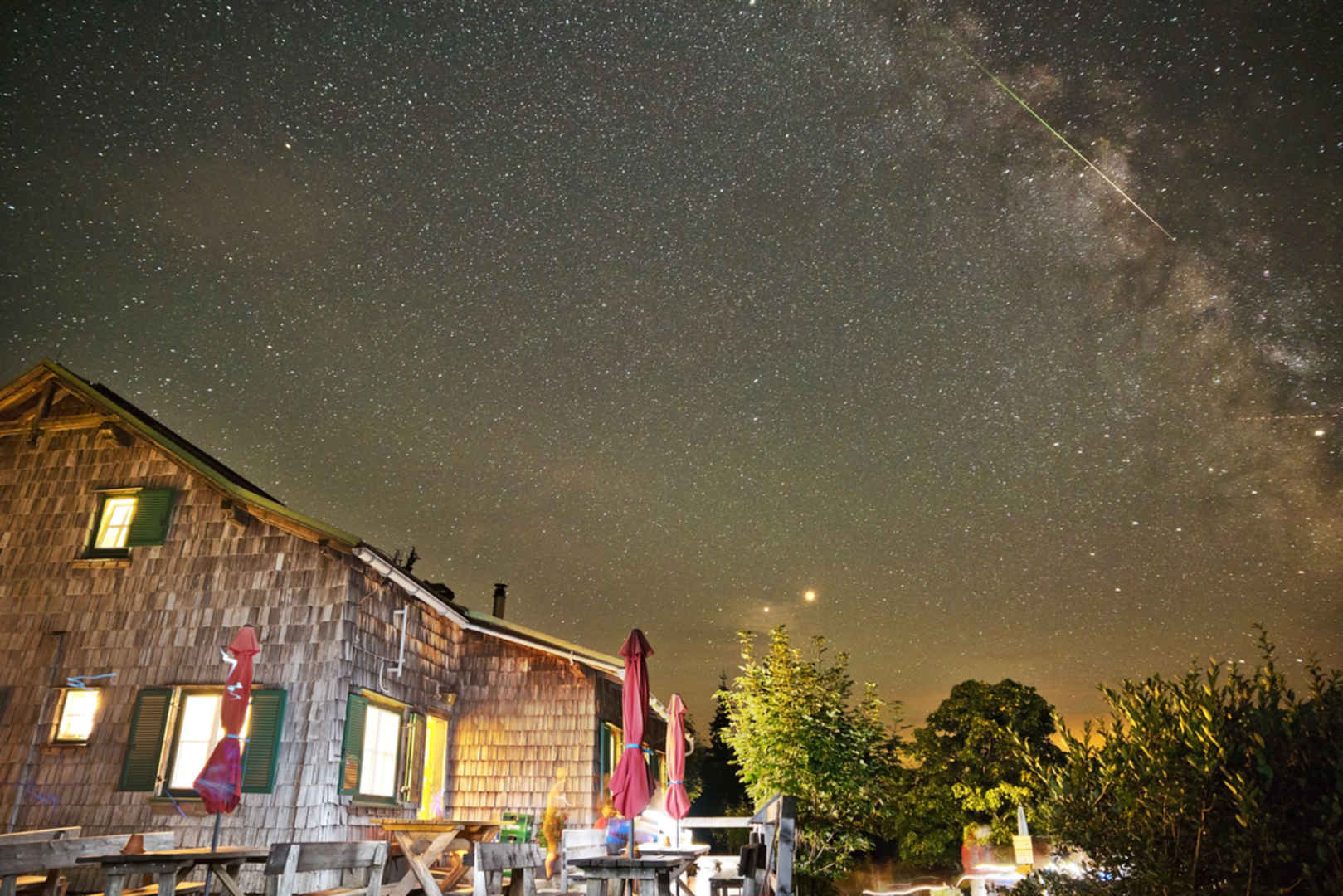 An image depicting the trail Hocherb - Mühlbach - Ennstalerhütte and its surrounding area.