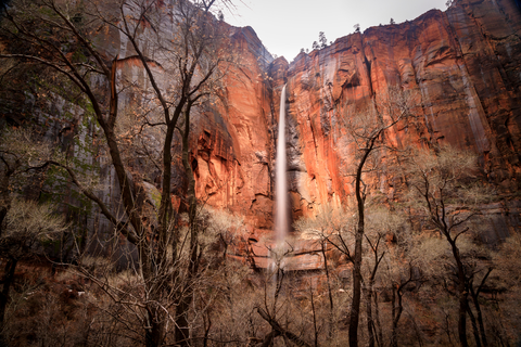 An image depicting the trail The Zion Narrows Riverside Walk Trail and its surrounding area.
