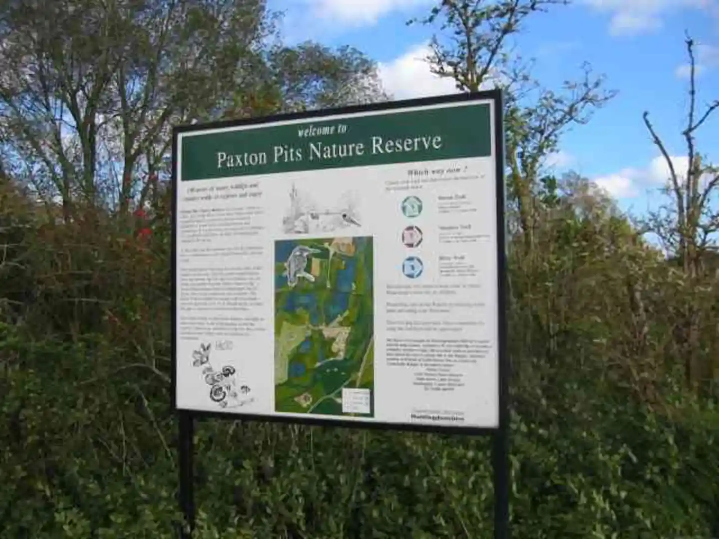 An image depicting the trail Paxton Pits Loop and its surrounding area.