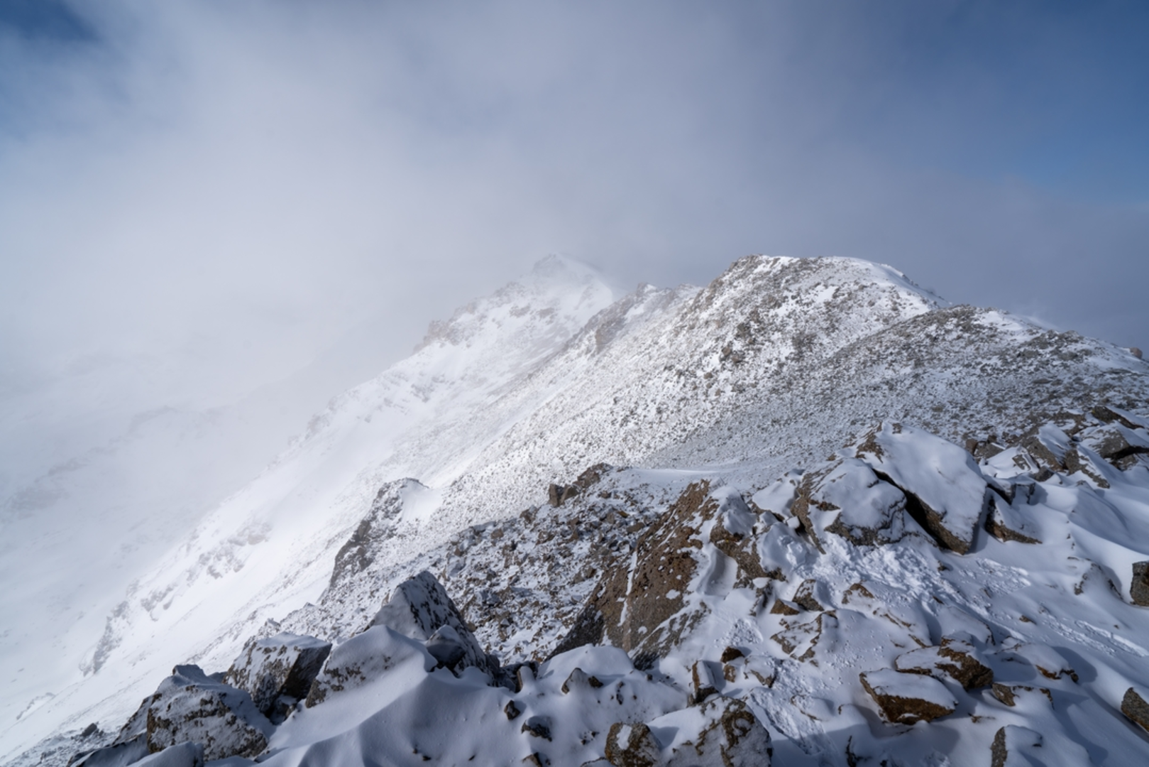 An image depicting the trail Mount Massive via Colorado Trail and its surrounding area.