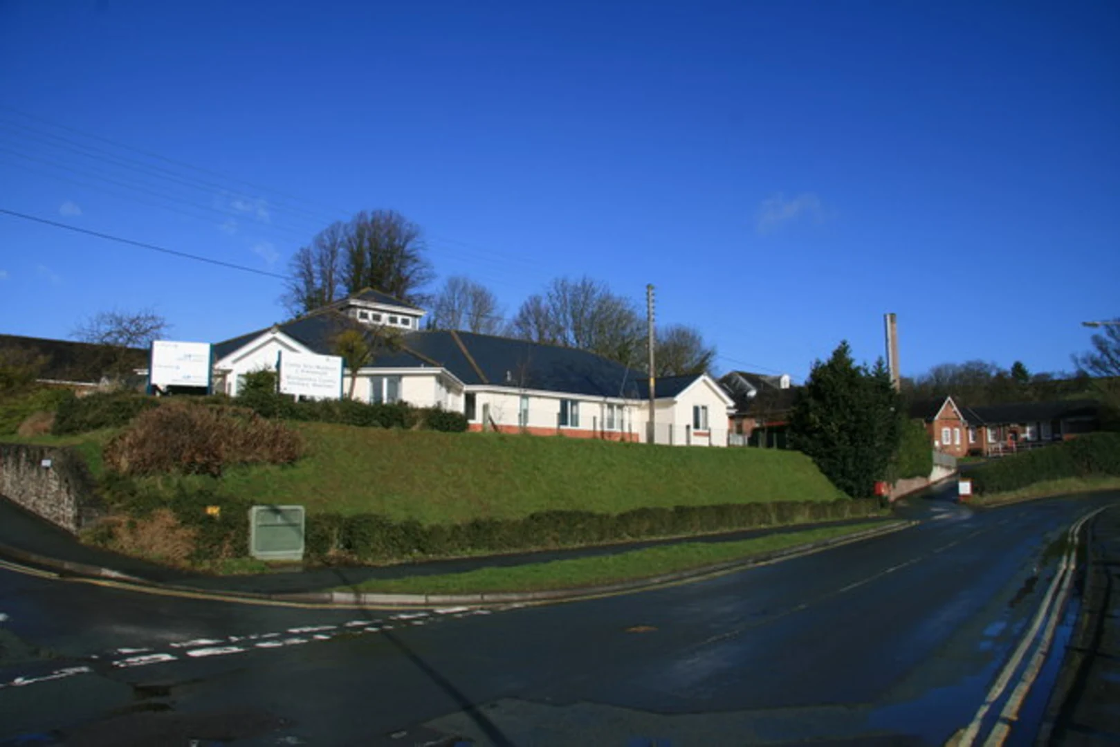An image depicting the trail Newtown - Y Drenewydd and Gregynog Circular and its surrounding area.
