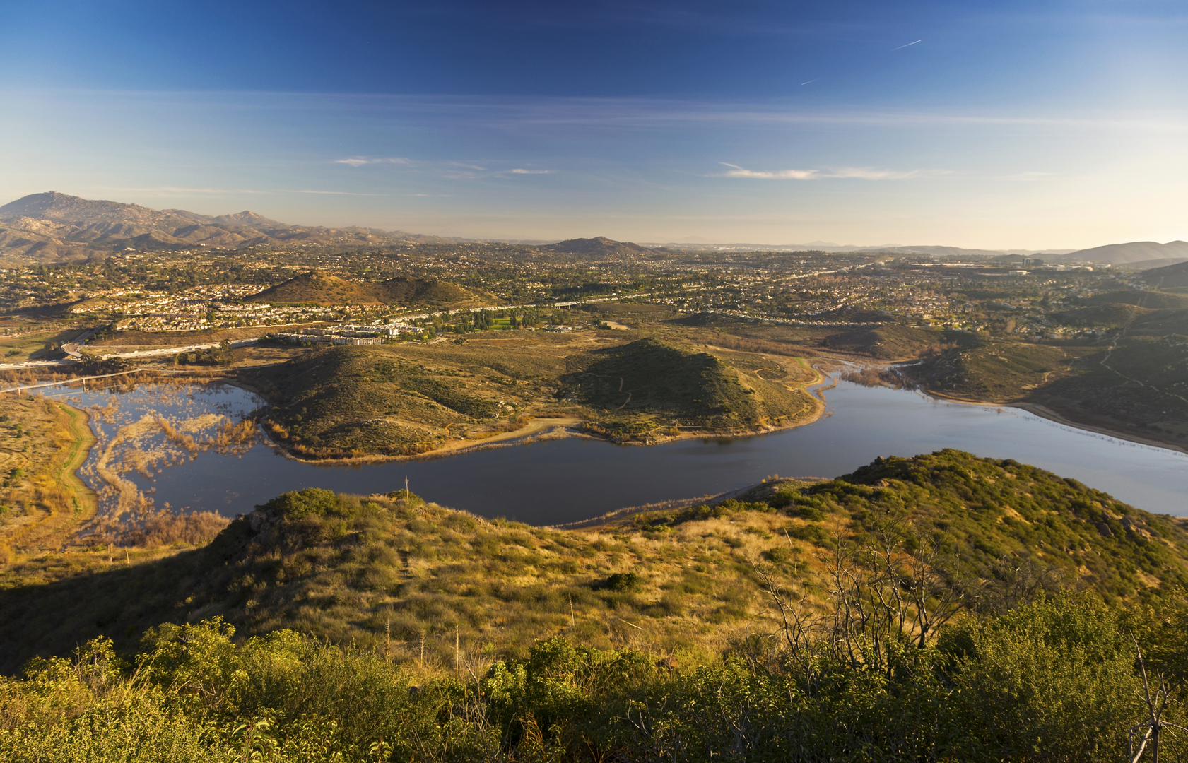 An image depicting the trail Bernardo Mountain via Bernardo Mountain Summit Trail and Coast to Crest Trail and its surrounding area.