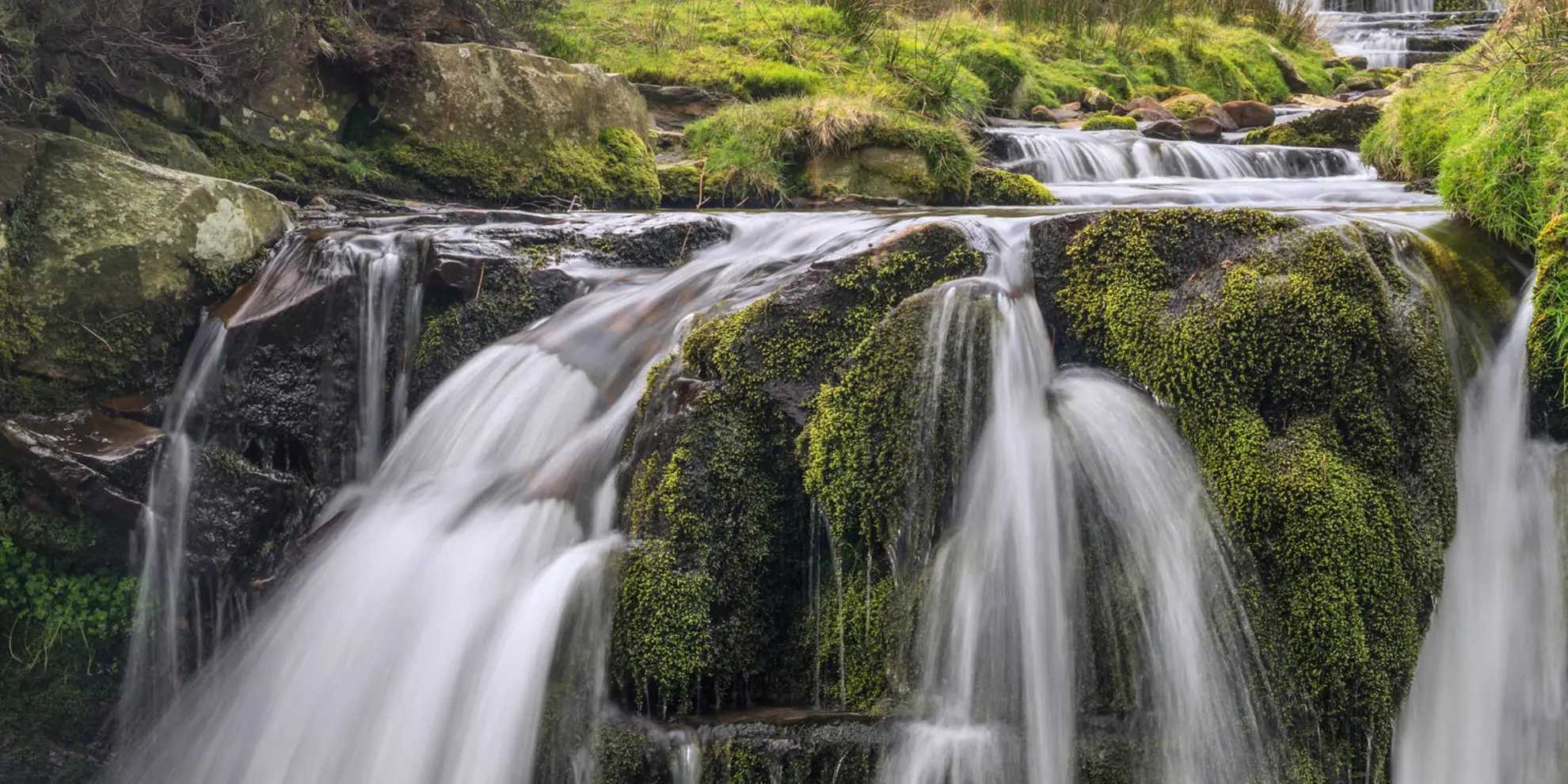 An image depicting the trail Fairbrook Naze and Ashop Head from Birchen Clough and its surrounding area.