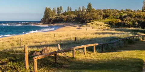 An image depicting the trail Parnkalla Trail and its surrounding area.