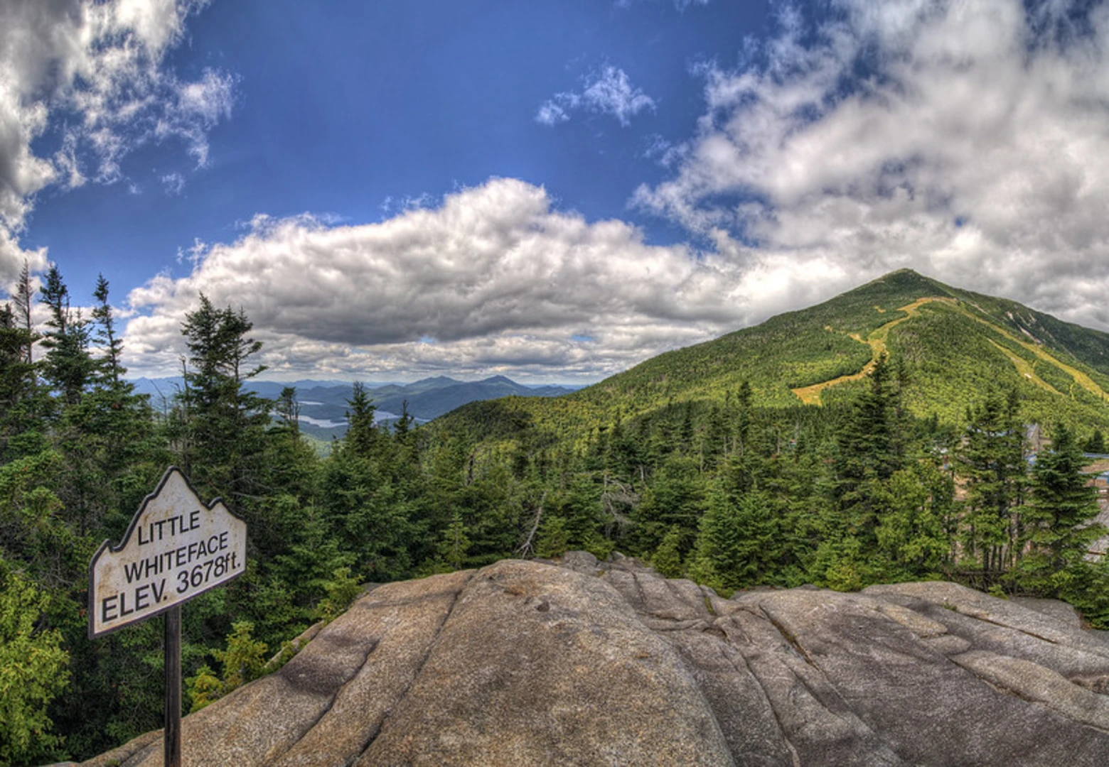 An image depicting the trail Whiteface Mountain and Little Whiteface Mountain Loop and its surrounding area.