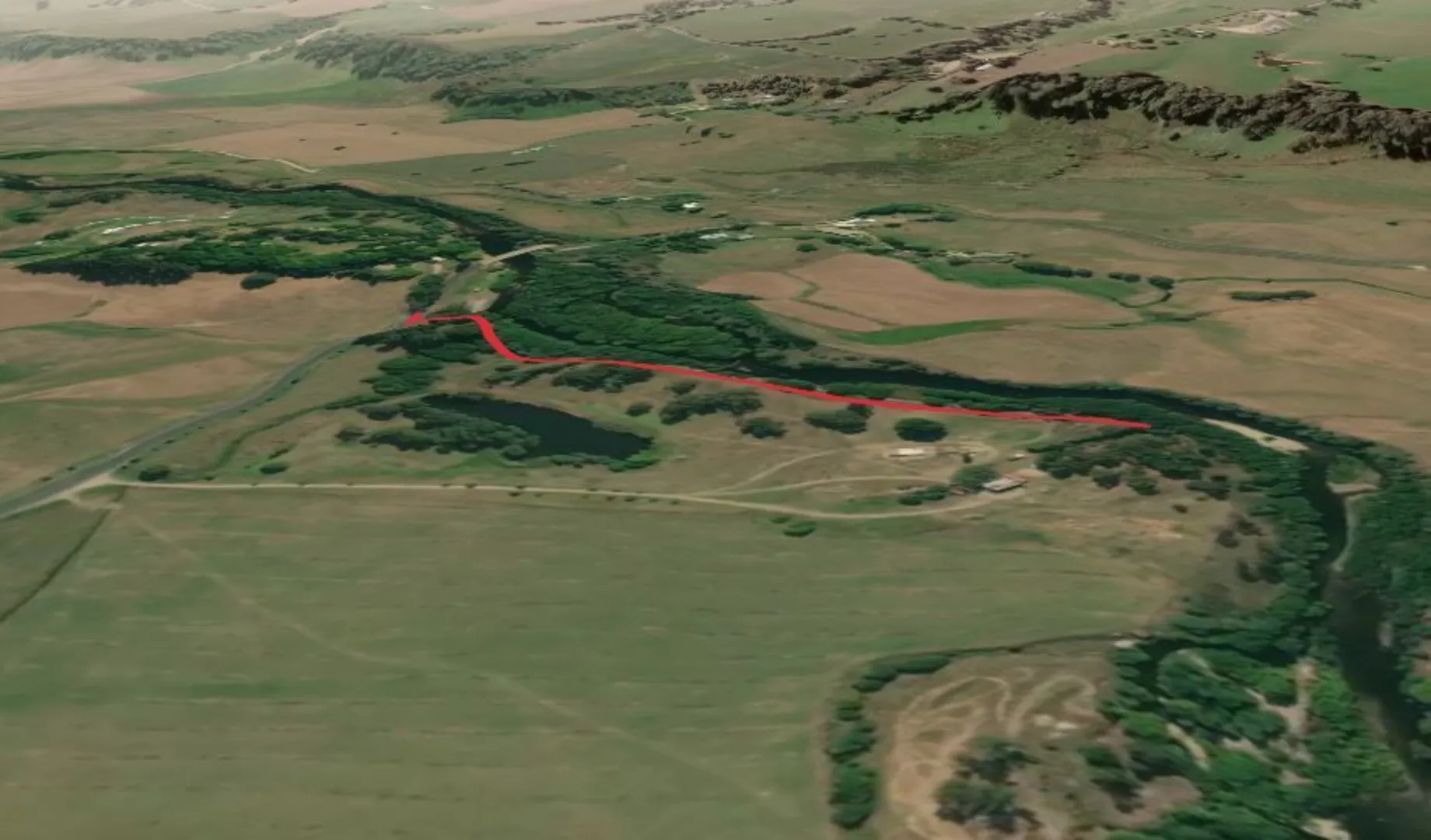 An image depicting the trail Fisherman's Walk and its surrounding area.