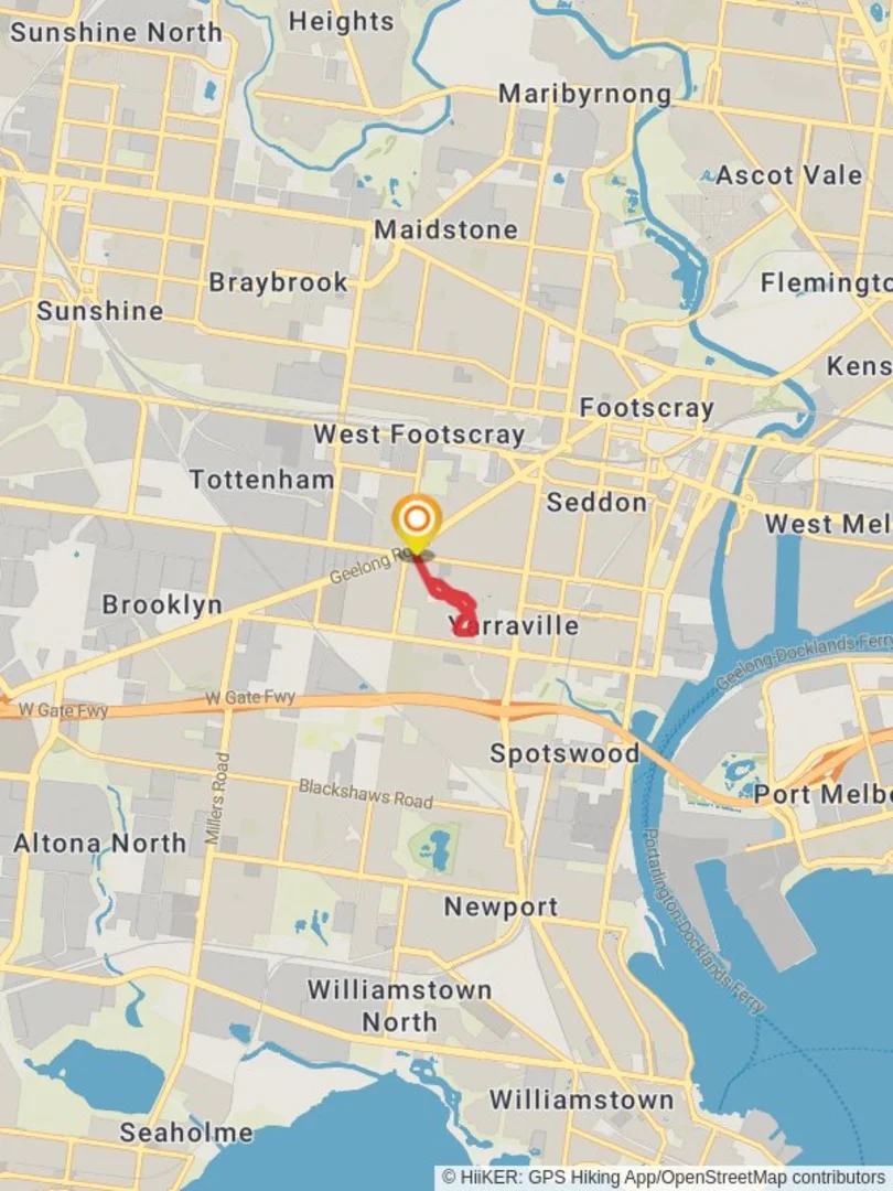 An image depicting the trail Cruickshank Park Loop Track and its surrounding area.