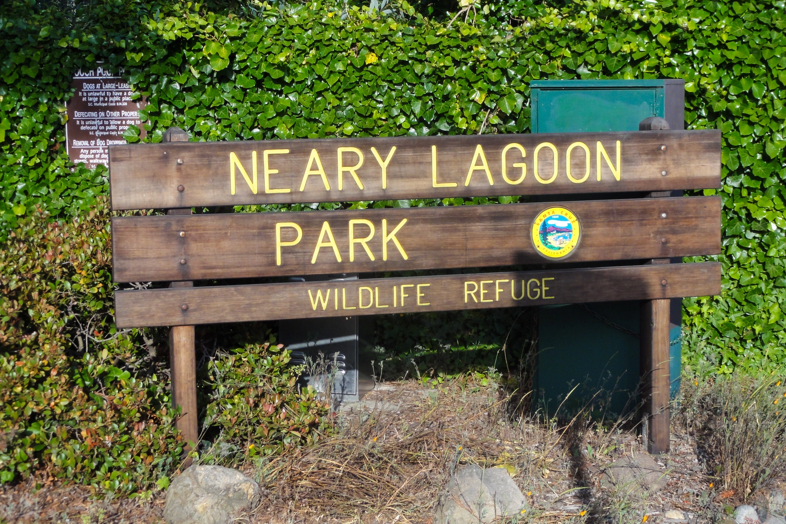 An image depicting the trail Laurel Creek Loop from Chestnut Park and its surrounding area.