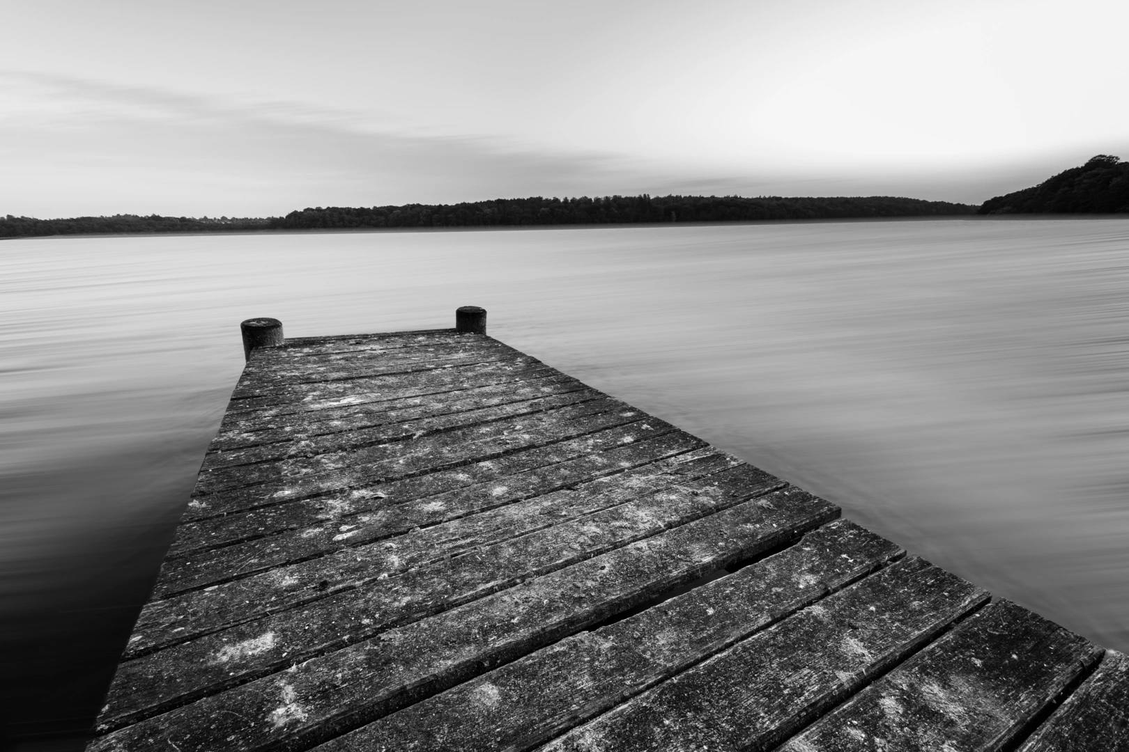 An image depicting the trail Farum Lake Loop and its surrounding area.
