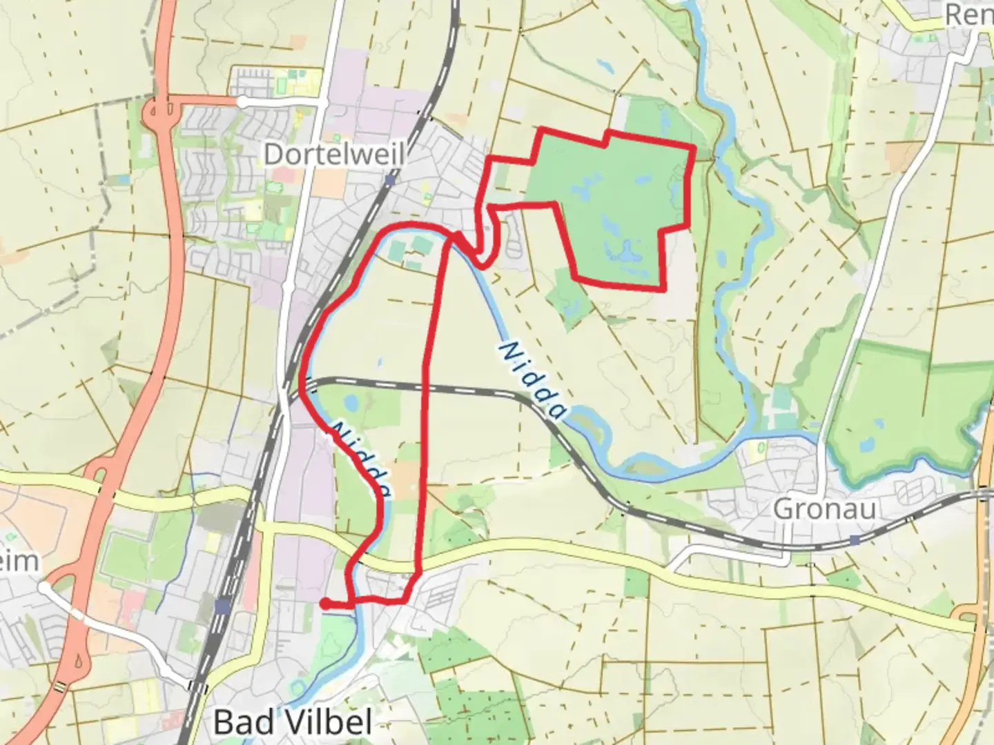 An image depicting the trail Nidda via Wanderweg 4 and its surrounding area.
