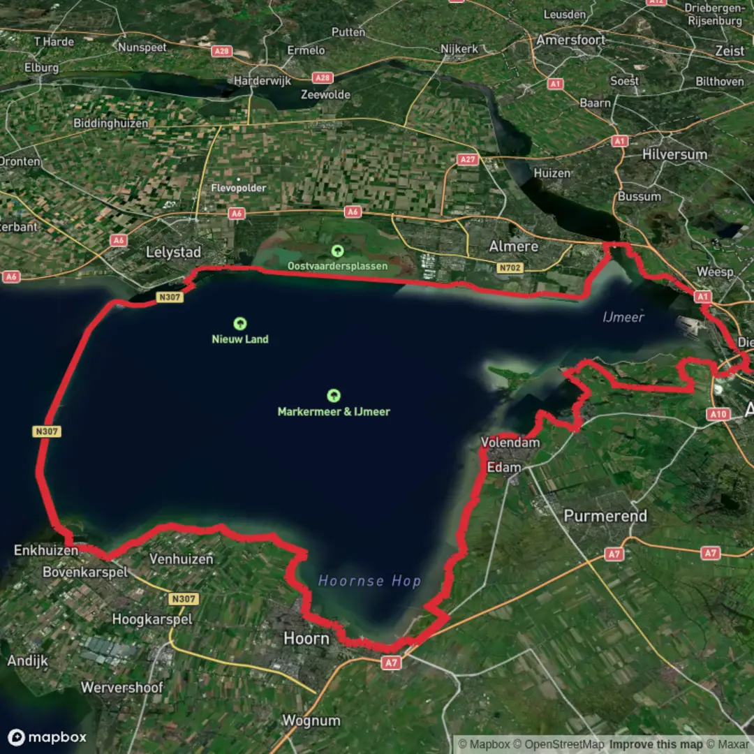 An image depicting the trail Waterlandse Zeedijk, Maarkerwaarddijk, Oostvaardersdijk and Nesciobrug Loop and its surrounding area.